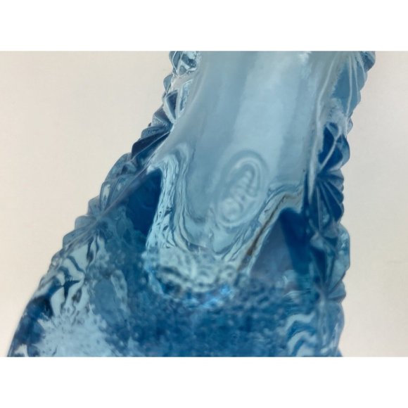 *Vtg Fenton Art Glass Slipper Shoe Daisy & Button Cat Head Light Blue Figurine - Picture 6 of 6